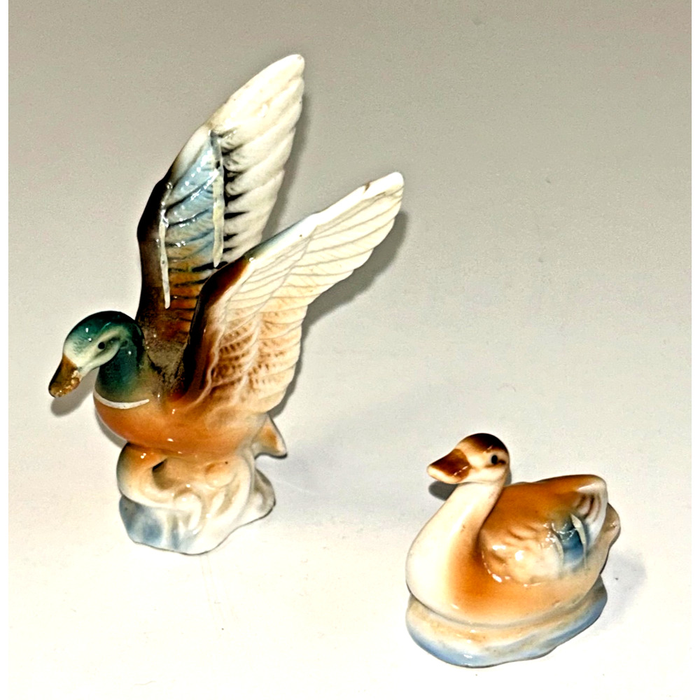 Vintage Bone China Miniature Mallard Duck Figurines Set of 2 Taiwan 1.5-2.5"